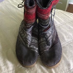 Toms Nepal Boots
